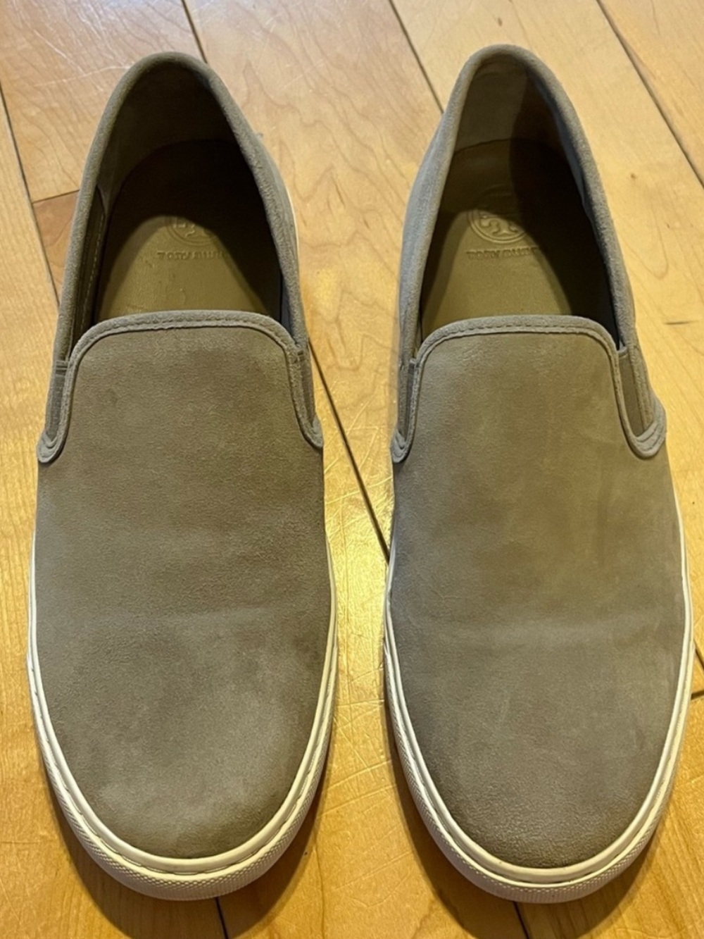 Tory Burch Jesse Slip On Sneakers Kid Suede Gray size 8.5 - Picture 2 of 9